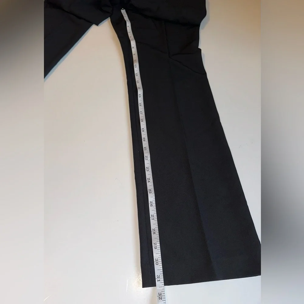 NWT Liz Claiborne Aurora Curvy Trousers Size 2 Black Stretch 31.5” Inseam